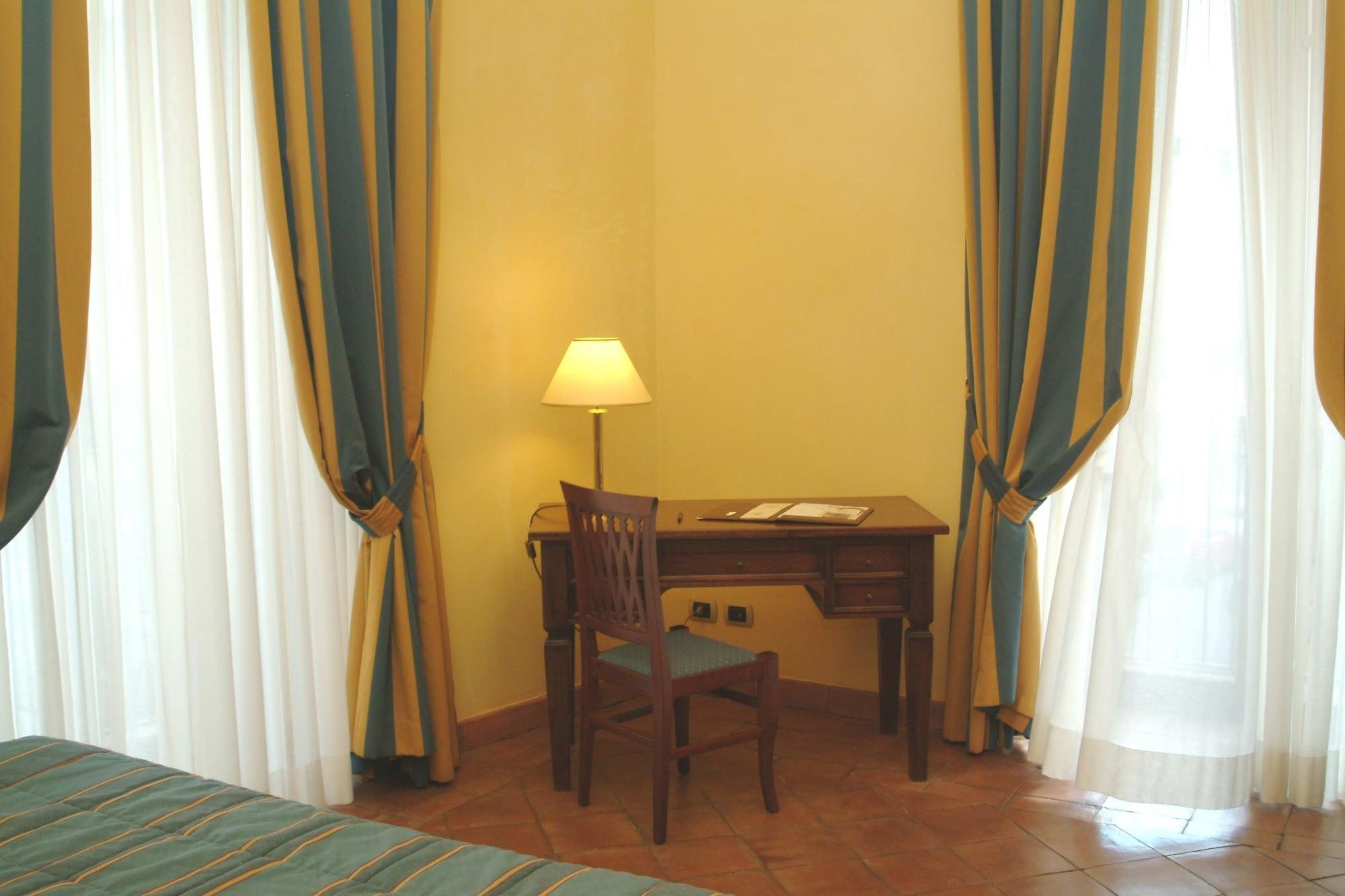 Hotel La Ville Catania Bagian luar foto