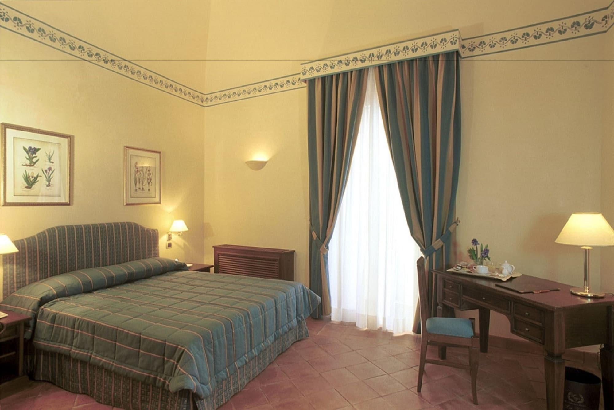 Hotel La Ville Catania Bagian luar foto