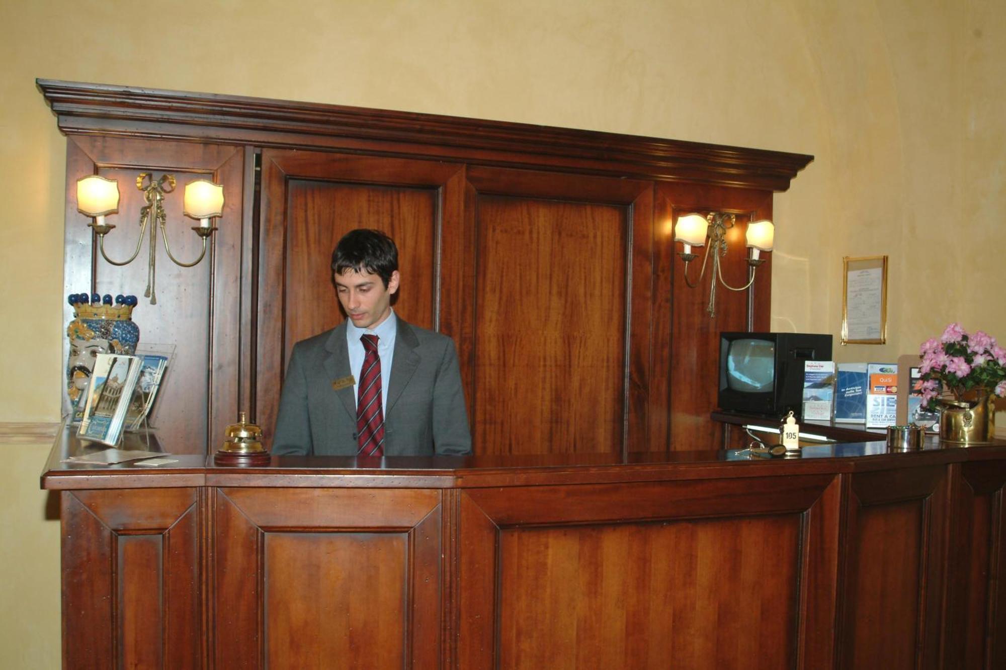 Hotel La Ville Catania Bagian luar foto