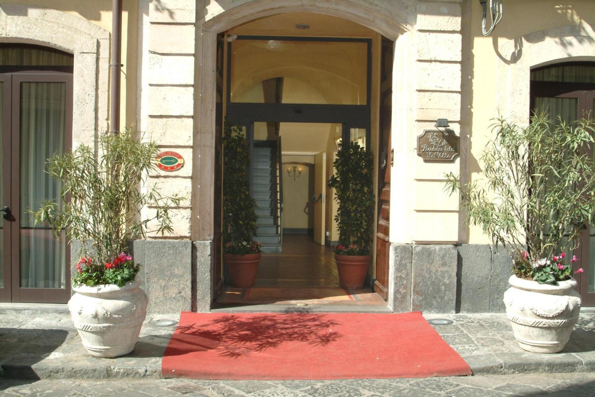 Hotel La Ville Catania Bagian luar foto