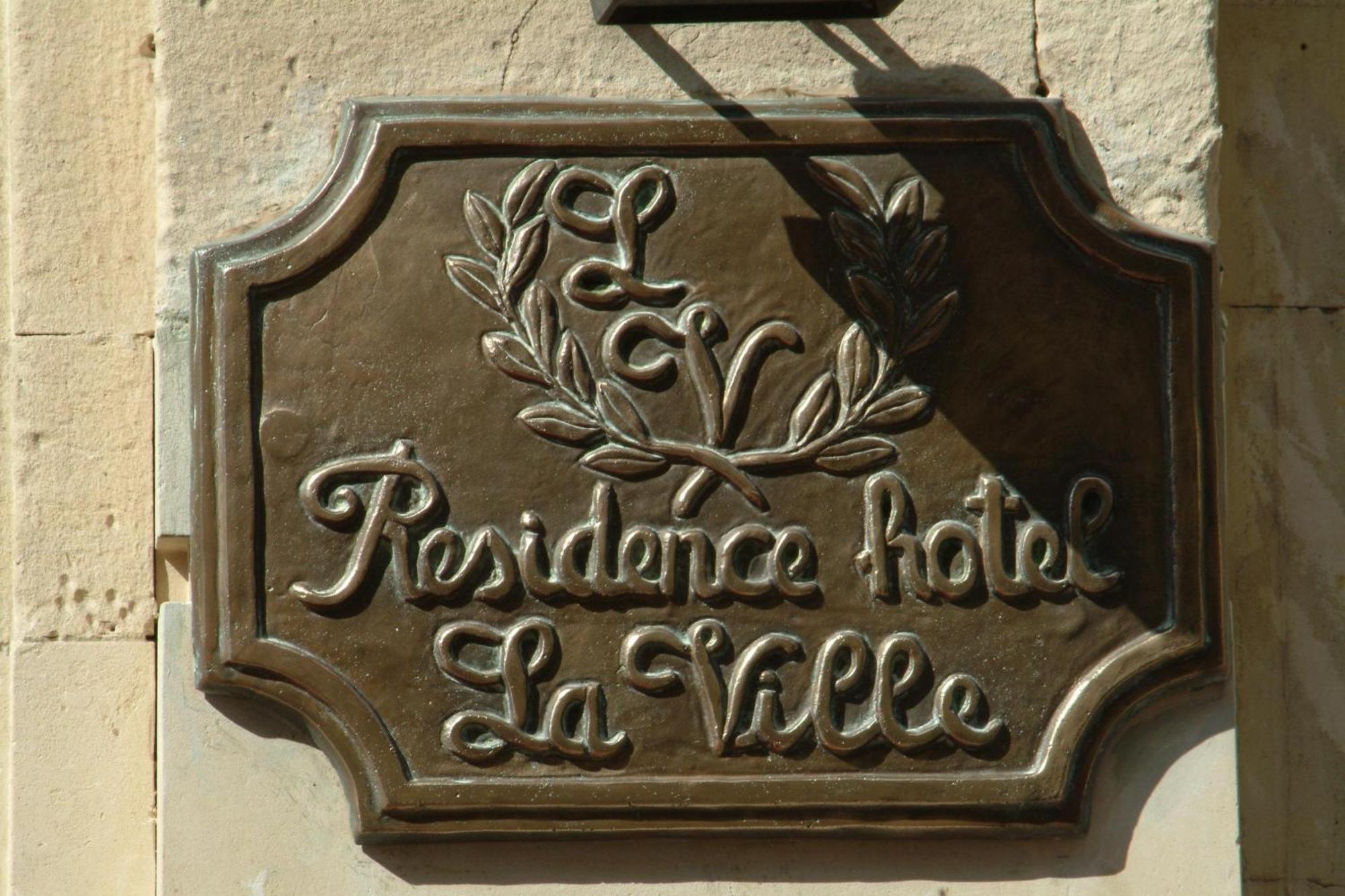 Hotel La Ville Catania Bagian luar foto