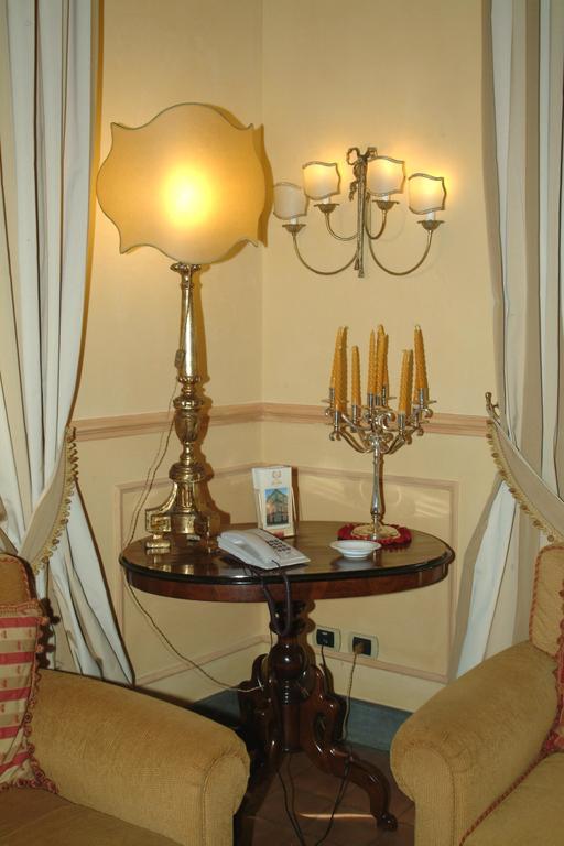 Hotel La Ville Catania Bagian luar foto
