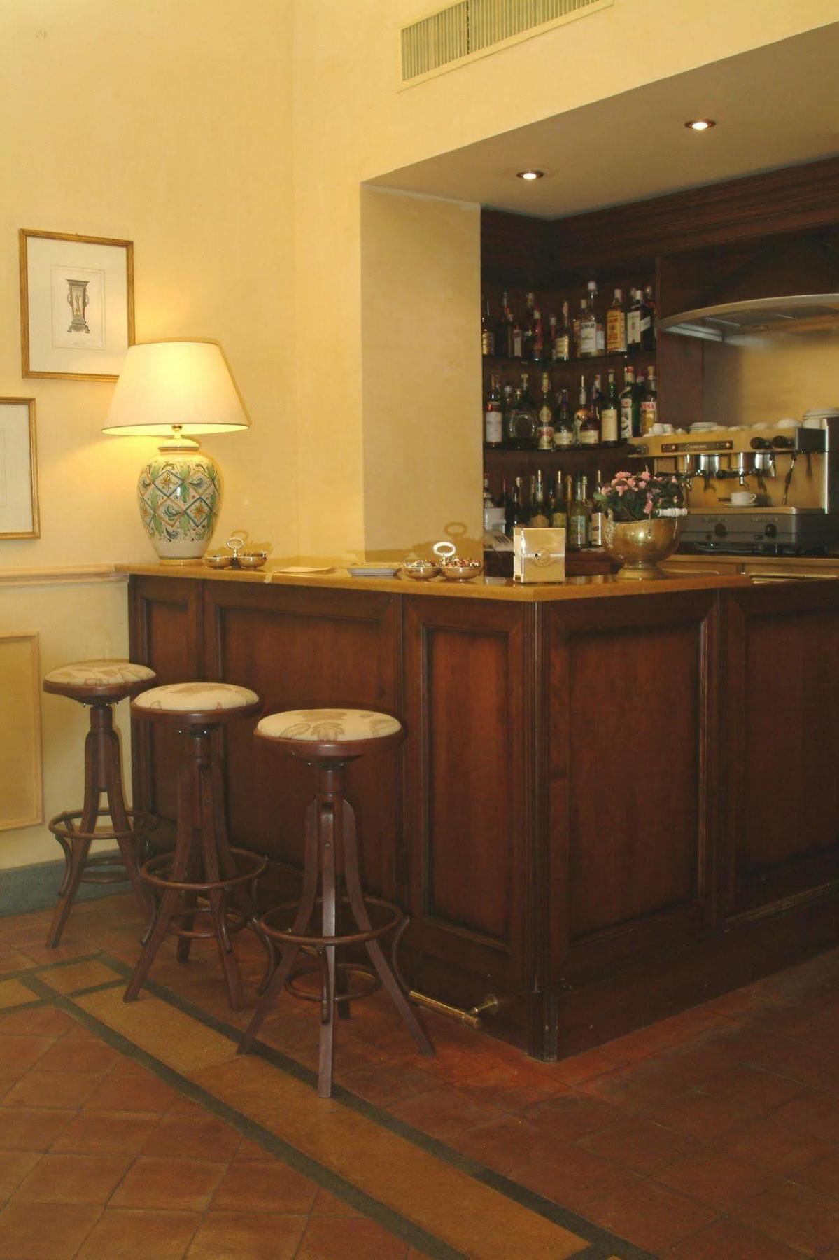 Hotel La Ville Catania Bagian luar foto