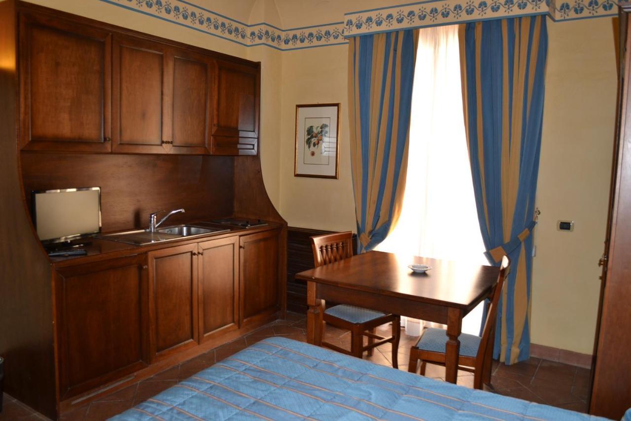 Hotel La Ville Catania Bagian luar foto